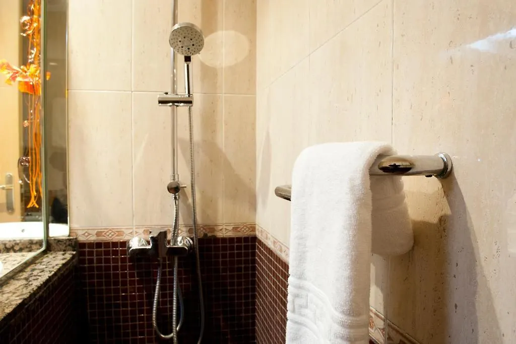 Bed And Breakfast El Pekinaire Calella