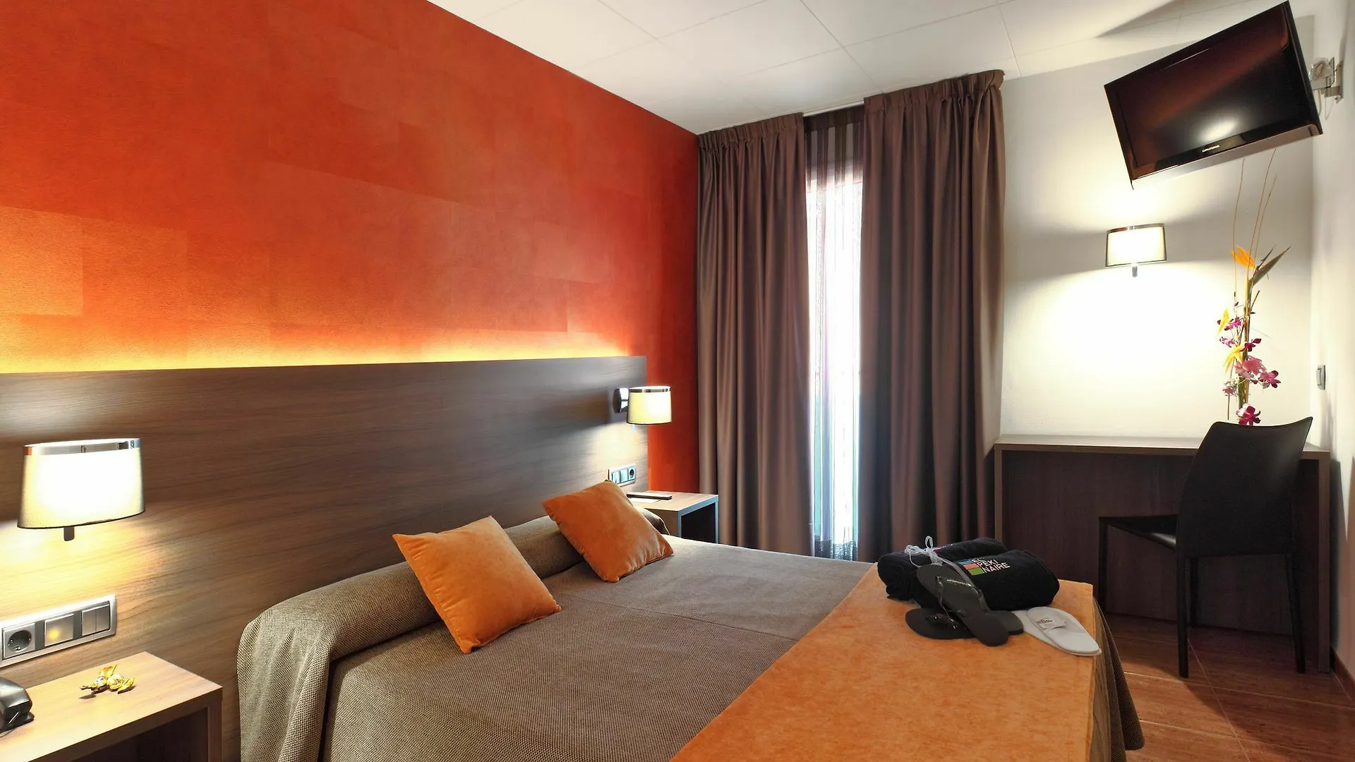 Bed And Breakfast El Pekinaire 2*, Calella Spain